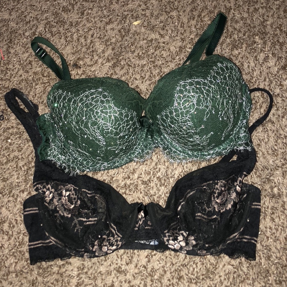 2 Dream Angels lace bras 32D
